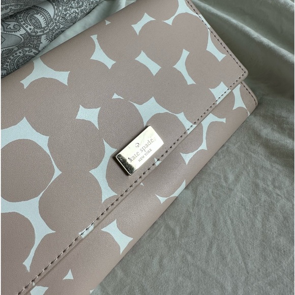Kate Spade Wallet - Picture 2 of 5